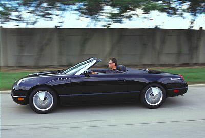 2002 Ford Thunderbird photo