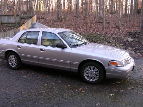 2003 Ford Crown Victoria - Side of CV