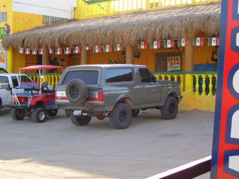1990 Ford Bronco photo