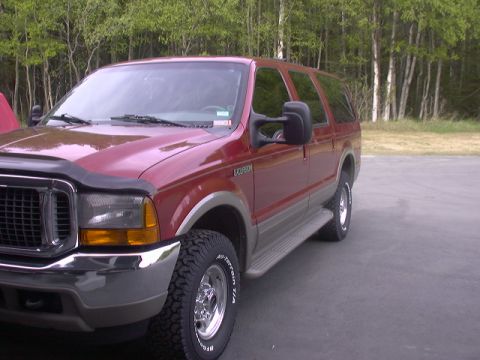 2000 Ford Excursion photo