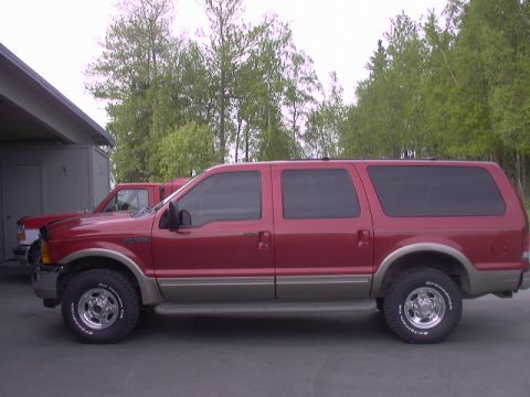 2000 Ford Excursion photo