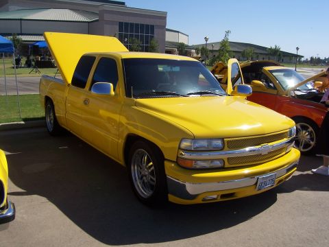 2002 Ford Mustang “02 Zinc Yellow GT”