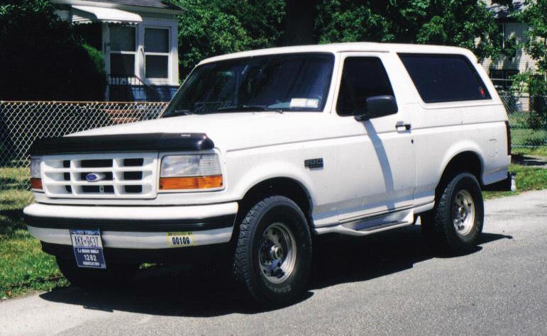1995 Ford Bronco “Night Prowler”