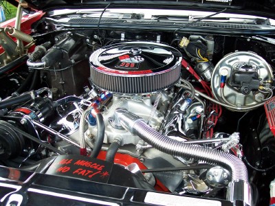 1972 Ford Ranchero - Custom engine bay features a large chrome air cleaner and custom valve cover text.
