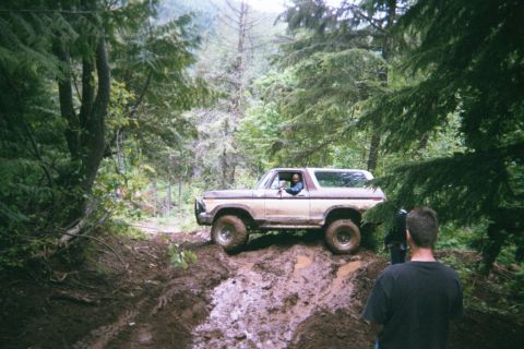 1985 Ford Bronco - My friend Cory and his 79 bronco