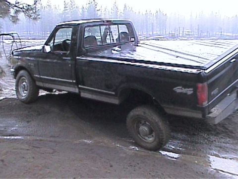 1985 Ford Bronco - Getting some flex out of the daily driver.