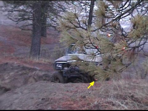 1985 Ford Bronco - OUCH! You can see the sparks from Bills U-joint snapping.
