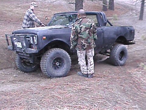 1985 Ford Bronco - Temp fixed and ready to go!