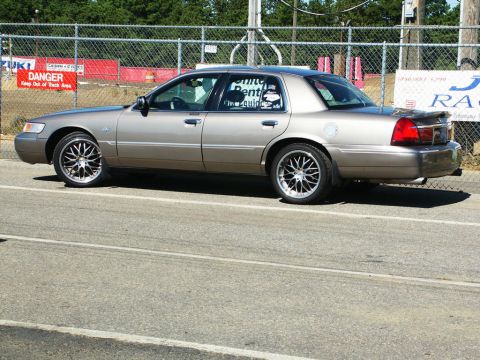 08-12-06 NMRA-CJMF Car Show - Day 1