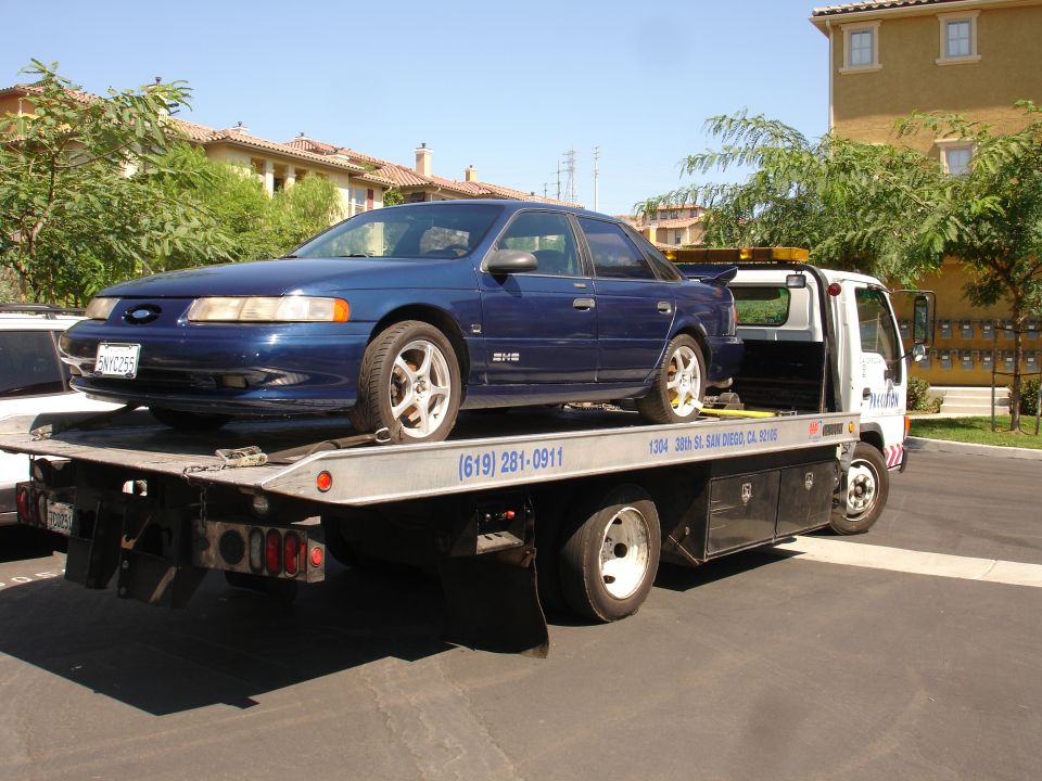 1992 Ford Taurus in 2006