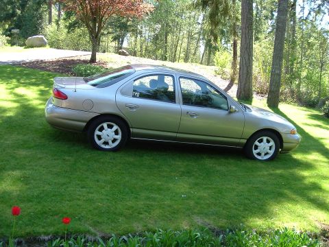 1996 Ford Contour photo