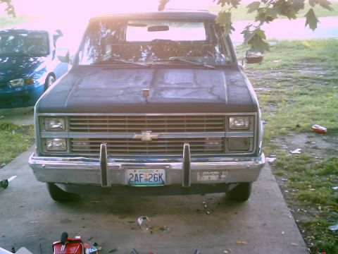1983 Chevrolet Suburban photo