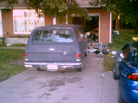 1983 Chevrolet Suburban photo