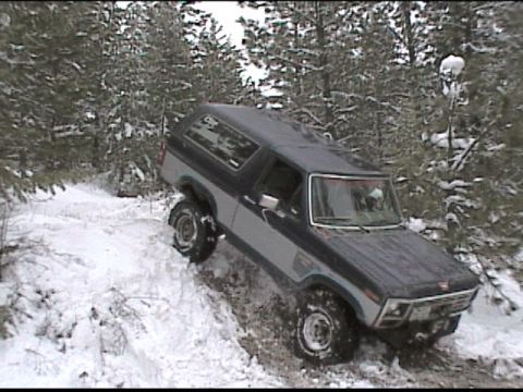 1985 Ford Bronco - coming down