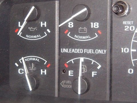 1983 Ford Bronco - When off, the black marker on the surface helps it blend with the gauge face. It could have been positioned inside the fuel pump icon below…