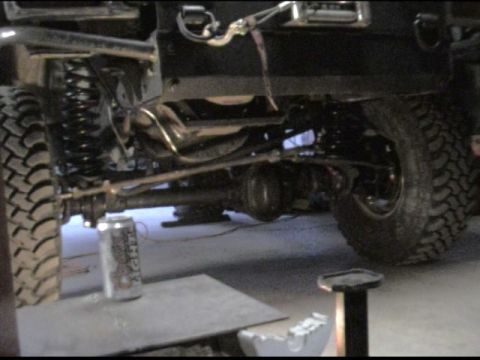 1985 Ford Bronco - The steering is not done. The stock steering is in for now.