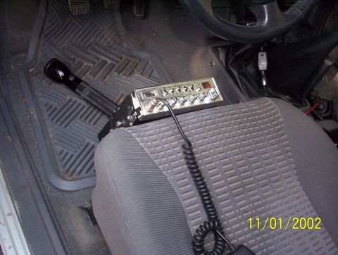 2000 Nissan Xterra - A CB radio and a Maglite flashlight are visible inside the vehicle's interior.