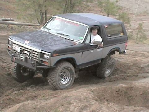 1985 Ford Bronco - Test'n out the final product to find any bugs towork out.