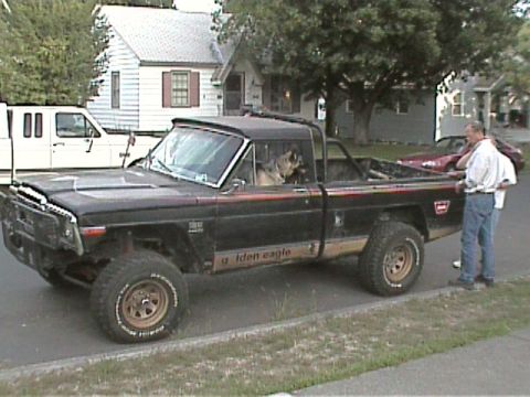 1985 Ford Bronco - My friend Bill's Jeep before!