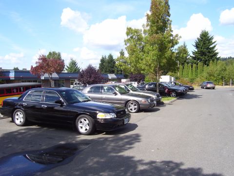 2002 Ford Crown Victoria - At MM Meet