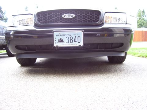 2002 Ford Crown Victoria - Chin Spoiler and screen