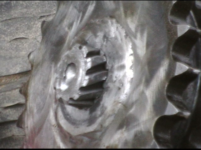On Blackbird's first practice run he snapped a shaft in his newly desinged transfercase.