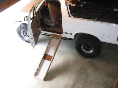 1995 Ford Bronco - Pulled the carpet off, collected sand like crazy. sprayed with a sandy non-slip paint