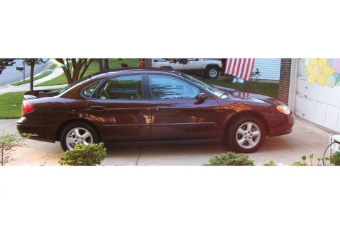 2001 Ford Taurus “Little Monster”