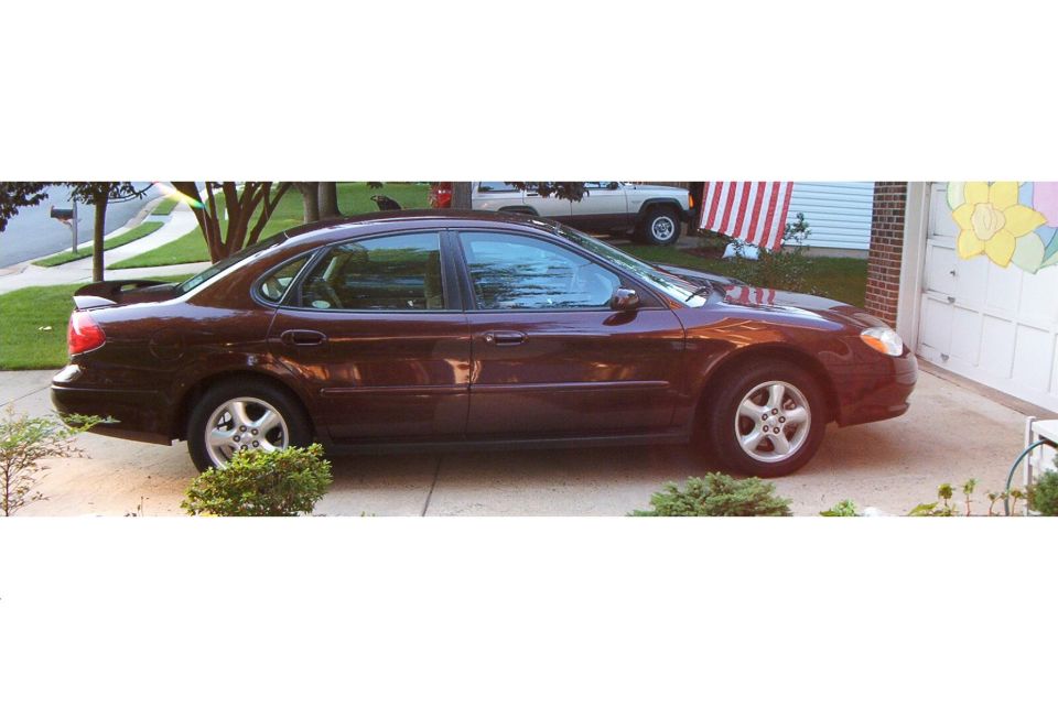 2001 Ford Taurus “Little Monster”