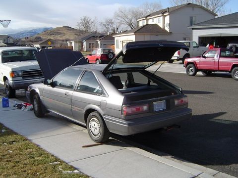 1986 Honda Accord - The jackstands weren't that great so only one was usable. We drove the other side up the curb!