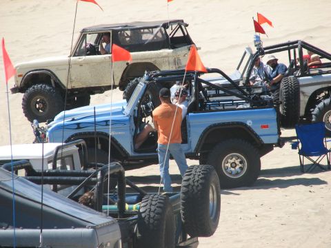 1978 Ford Bronco - blue