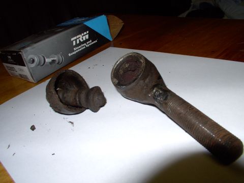 1990 Lincoln Town Car - This came apart on me in a 3 mph U-turn in a parking lot, not at 80+mph like I'd been doing earlier on the hwy !