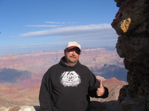 1995 Ford Probe - Man gives a thumbs up while visiting the Grand Canyon.