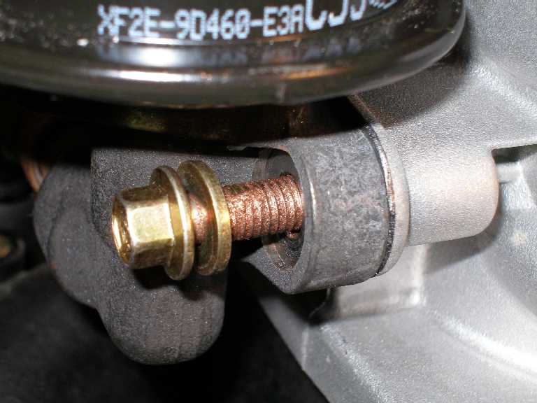 After not being able to remove the EGR from the old plenum, I used copper anti-seize compound on the bolts for the new assembly.