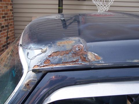 1986 Ford Bronco - Cab Rust