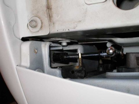 2001 Ford Crown Victoria - First, the corner lamp must be removed. There is a nut, under the trim panel, that runs along the radiator support, that must be removed.
