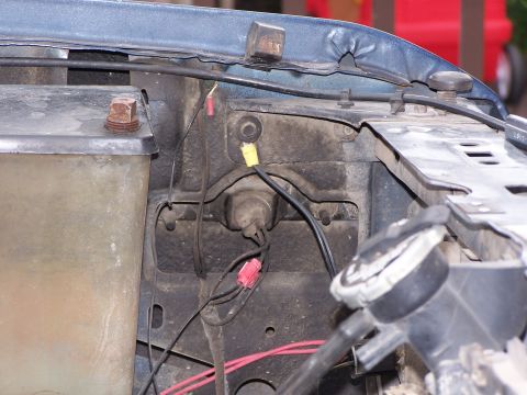 1986 Ford Bronco - Fender bolts II