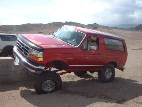 1994 Ford Bronco photo
