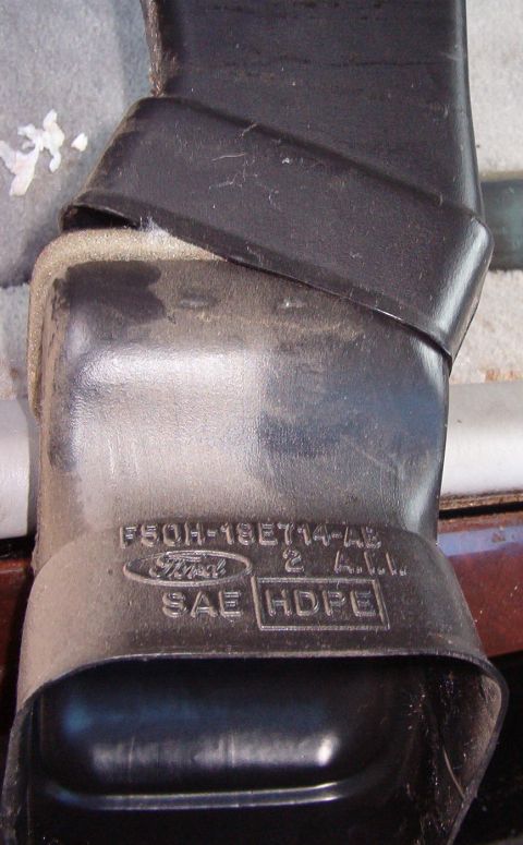 1994 Ford Crown Victoria - '96 Continental Console front duct
