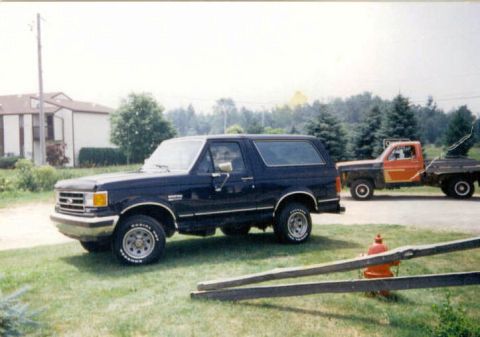 1989 Ford Bronco - My bronco a couple years before I bought her from my brother. She was rustless than.