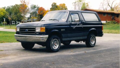 1989 Ford Bronco - Another pic.