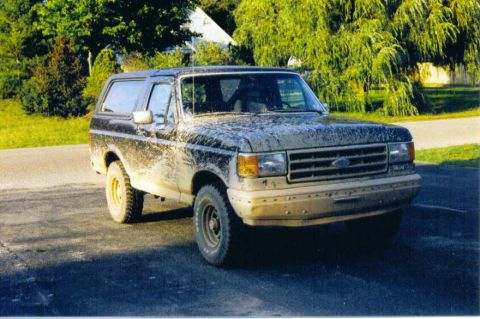 1989 Ford Bronco - Playing in the mud.