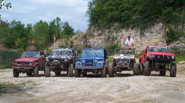 Group pic of 4Given4x4 club memebers. Bronco isn't in pic, due to being parked for LACK of ability to play where we were when the pic was taken......maybe next year.