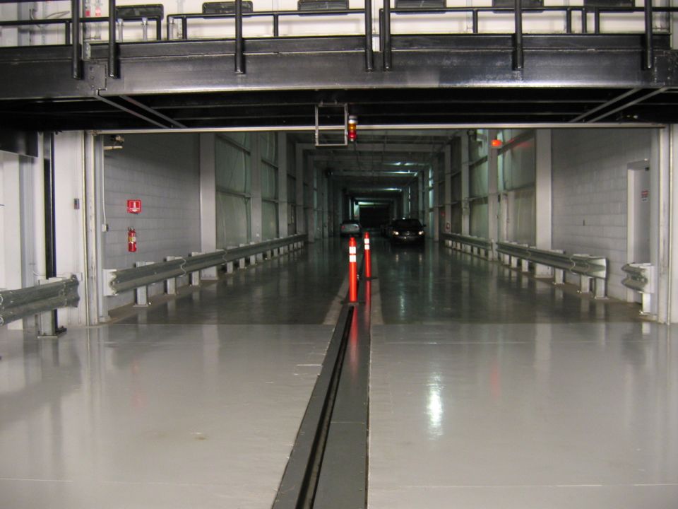 From this tunnel cars get totalled.