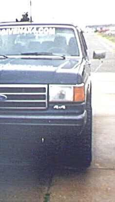 1989 Ford Bronco - The image displays a logo and a message indicating that a file could not be found.
