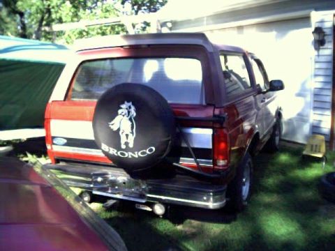 1996 Ford Bronco - back shot of the 96
