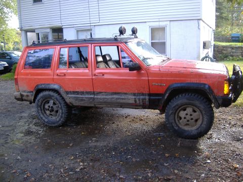 1990 Jeep Cherokee photo