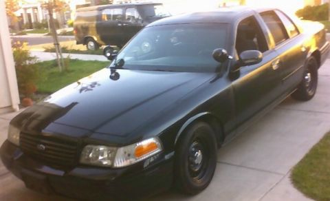1999 Ford Crown Victoria photo