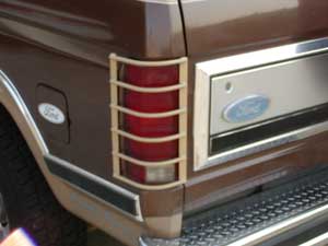 1984 Ford Bronco photo