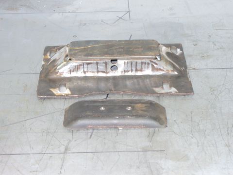 1978 Ford Bronco - had to cut down trans mount so tcase would clear floor!